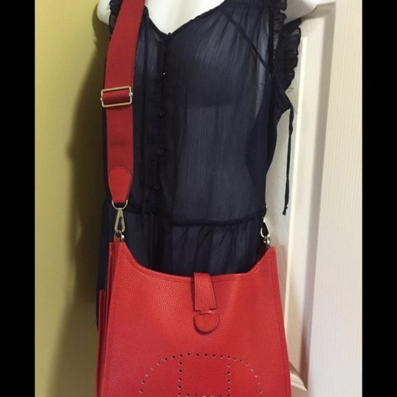 Navy blue top - Picture 1 of 2